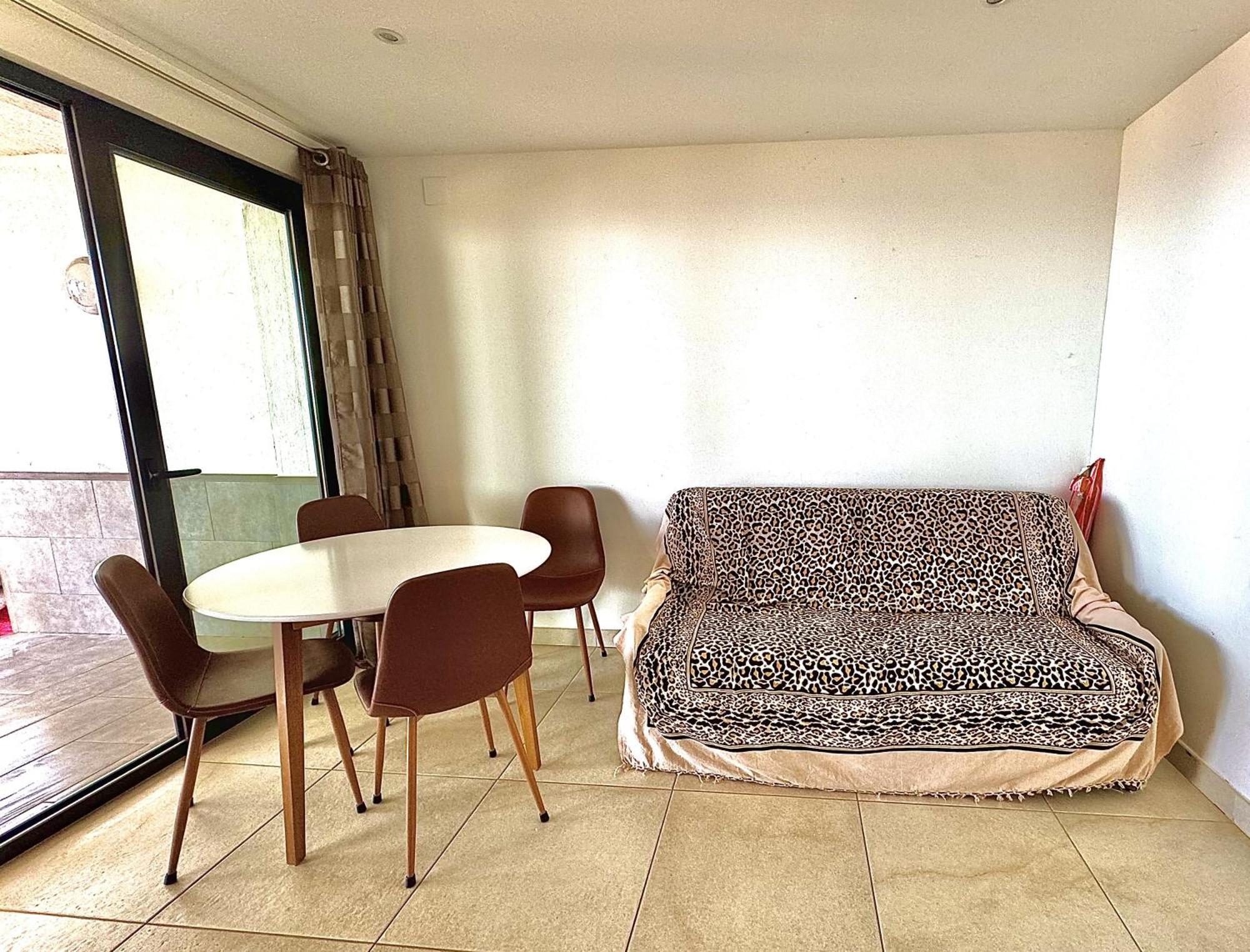 Bernie Apartment โรเซส ภายนอก รูปภาพ